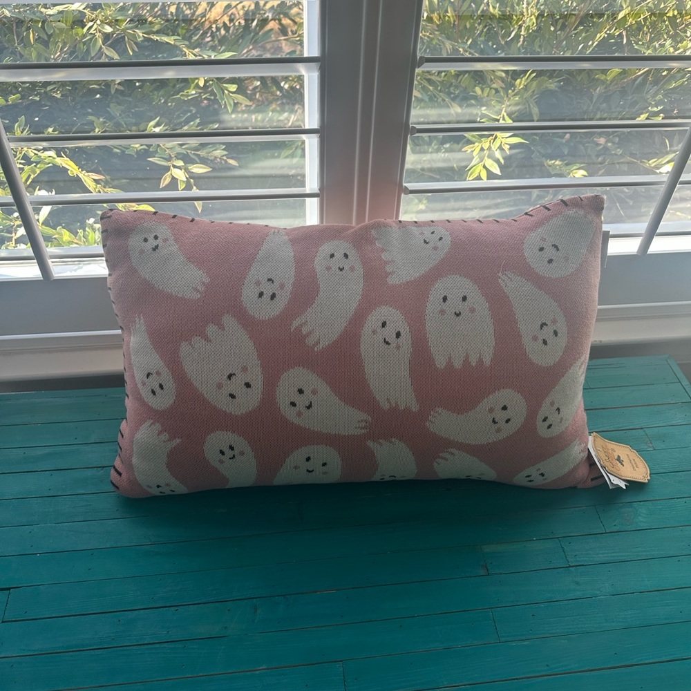 Pink Ghost Pillow π - Picture 2 of 2